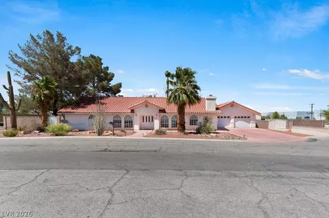 7110 La Cienega St, Las Vegas, NV 89119