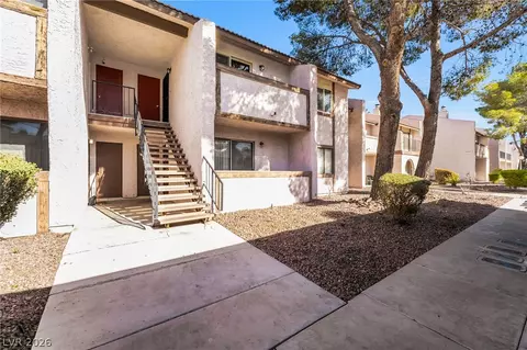 5264 Child Ct #90, Las Vegas, NV 89103