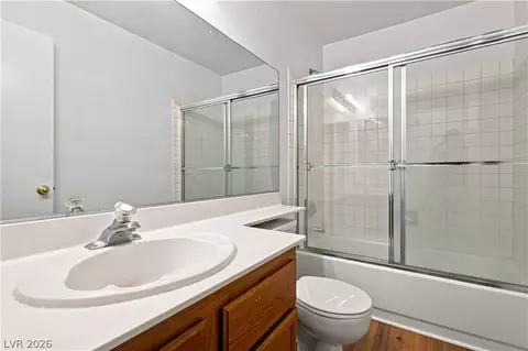 Bath - 2160 Highpointe Dr #102, Laughlin, NV 89029 photo 5 of 6