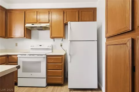 Kitchen - 2160 Highpointe Dr #102, Laughlin, NV 89029 photo 5 of 5