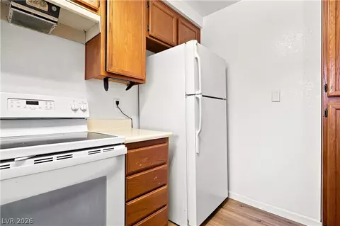 Kitchen - 2160 Highpointe Dr #102, Laughlin, NV 89029 photo 3 of 5