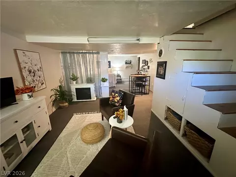 Living - 798 Murry St, Ely, NV 89301 photo 4 of 4