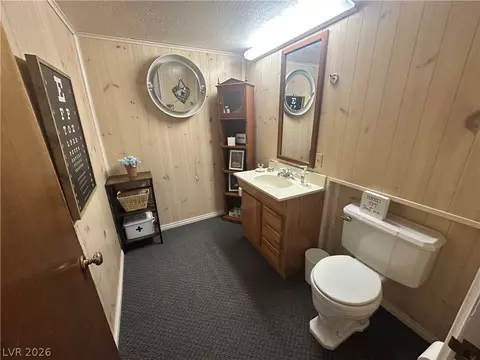 Bath - 798 Murry St, Ely, NV 89301 photo 4 of 4