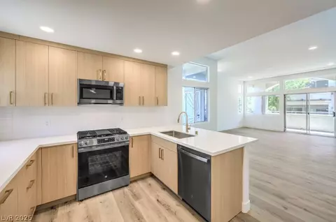 3125 N Buffalo Dr #2127, Las Vegas, NV 89128