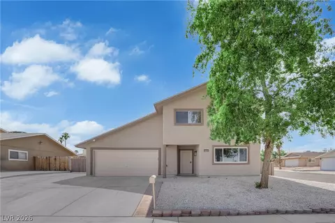 100 Sedran Pl, Las Vegas, NV 89145