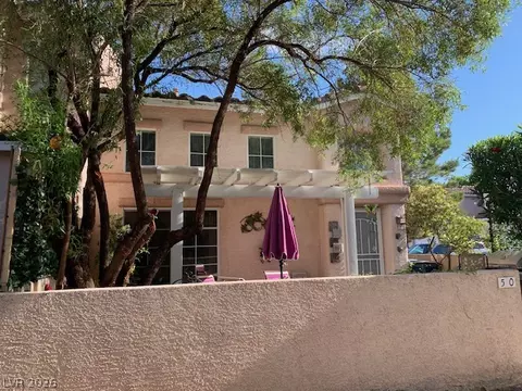 50 Belle Ridge Ave, Las Vegas, NV 89123