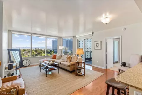 322 Karen Ave #801, Las Vegas, NV 89109