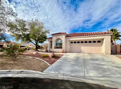 8116 Sedona Sunset Dr, Las Vegas, NV 89128