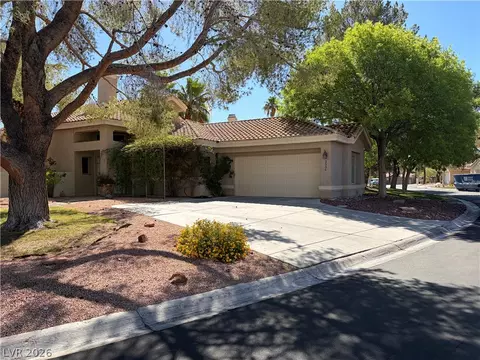 2536 Seascape Dr, Las Vegas, NV 89128