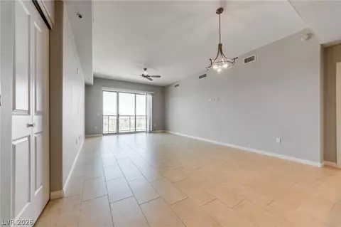 8255 Las Vegas Blvd #1120, Las Vegas, NV 89123
