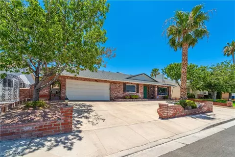 4656 Skyland Dr, Las Vegas, NV 89121