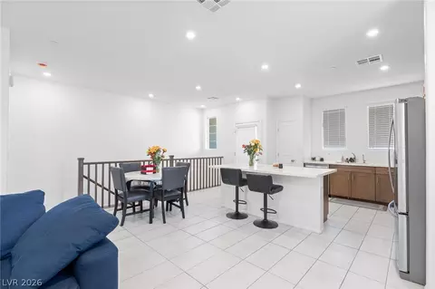 Entry Way - 137 Harmonica Ave, Henderson, NV 89015 photo 4 of 5