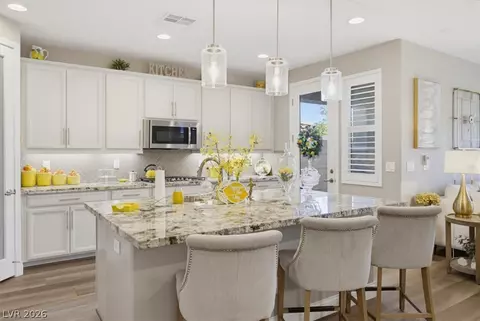 10175 Knotty Skye Ave, Las Vegas, NV 89166