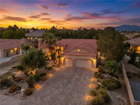 9360 W Red Coach Ave, Las Vegas, NV 89129