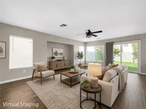 10607 Salmon Leap St, Las Vegas, NV 89183