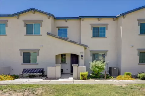 792 Grand Country Ave, North Las Vegas, NV 89086