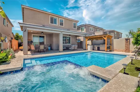 9186 Reinberg St, Las Vegas, NV 89113