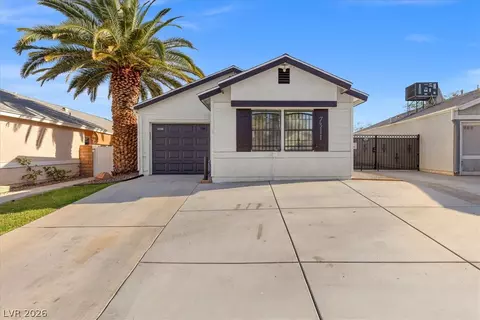 7311 Girard Dr, Las Vegas, NV 89147