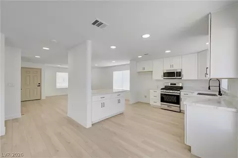 919 High Plains Dr, Henderson, NV 89002