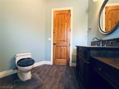 Bath - 5029 Ellison Rd, Ely, NV 89301 photo 2 of 10