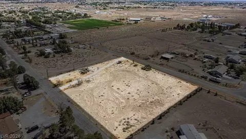 1751 Vondell Dr, Pahrump, NV 89048