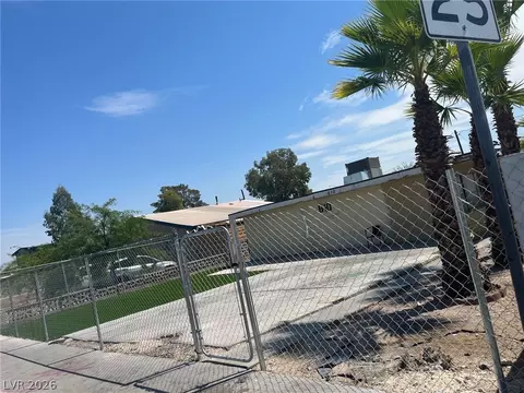 610 N 11th St, Las Vegas, NV 89101