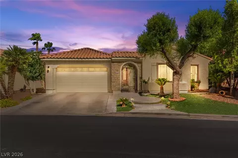 8520 Berkley Hall St, Las Vegas, NV 89131