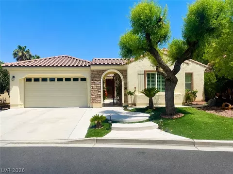8520 Berkley Hall St, Las Vegas, NV 89131
