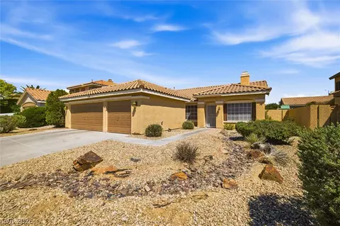 1536 Singing Bird Ln, North Las Vegas, NV 89031