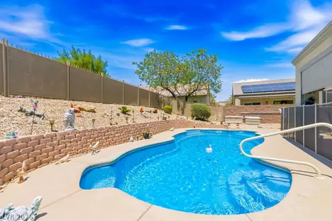 2504 Shore Bird Ave, North Las Vegas, NV 89084