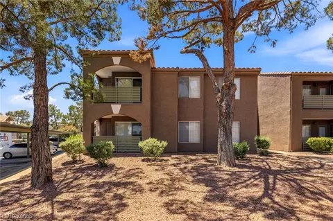 2111 Sealion Dr #205, Las Vegas, NV 89128