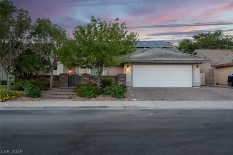 818 Manor Shores Rd, Henderson, NV 89002
