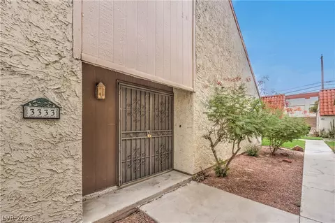 3333 Racquet St, Las Vegas, NV 89121