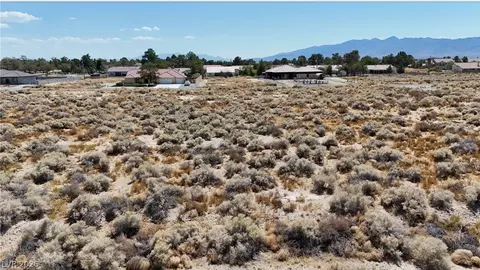 1401 E Kearney St, Pahrump, NV 89048