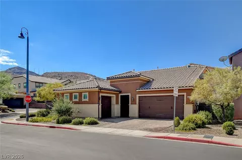 901 Gatesbridge Ave, Henderson, NV 89012
