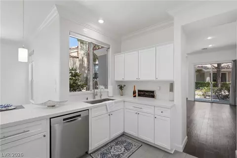 1944 Summer Palm Pl #101, Las Vegas, NV 89134