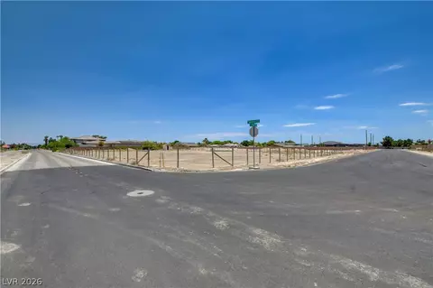 6465 Meisenheimer Ave, Las Vegas, NV 89131