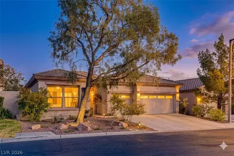 3290 Squire St, Las Vegas, NV 89135