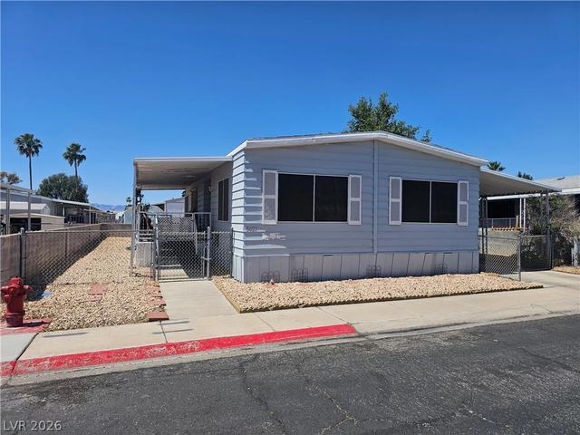 3427 Haleakala Dr, Las Vegas, NV 89122