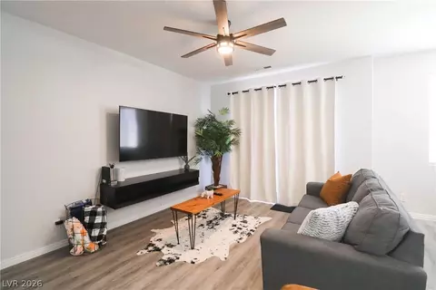 134 Shade Tree Ln #B, Mesquite, NV 89027