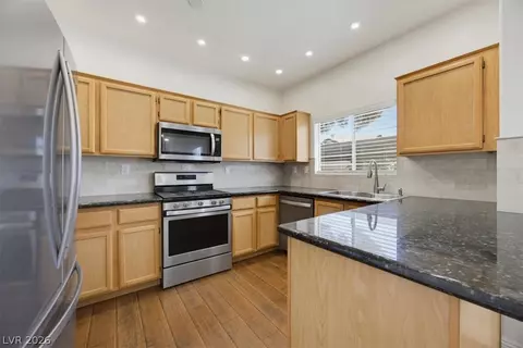 3825 Juno Beach St #102, Las Vegas, NV 89129
