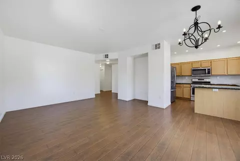 3825 Juno Beach St #102, Las Vegas, NV 89129