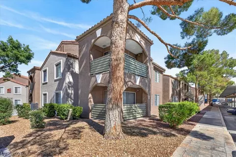2100 Jetty Rock Dr #105, Las Vegas, NV 89128