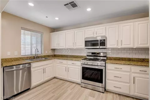 8940 Jaquita Ave, Las Vegas, NV 89149