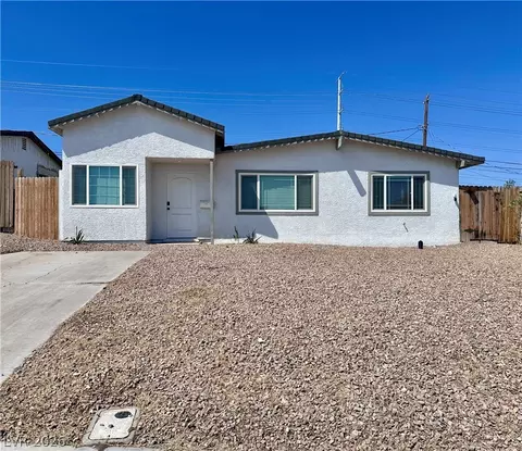 150 Metropolitan Dr, Henderson, NV 89015