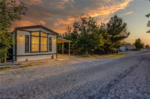 71 Vegas Valley Dr, Pahrump, NV 89048