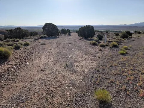 Mabel Trail, Caliente, NV 89008 photo 11