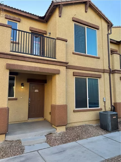 4530 Townwall St, Las Vegas, NV 89115