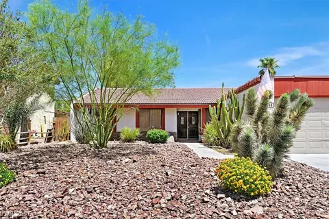 3956 Clear View Dr, Las Vegas, NV 89121