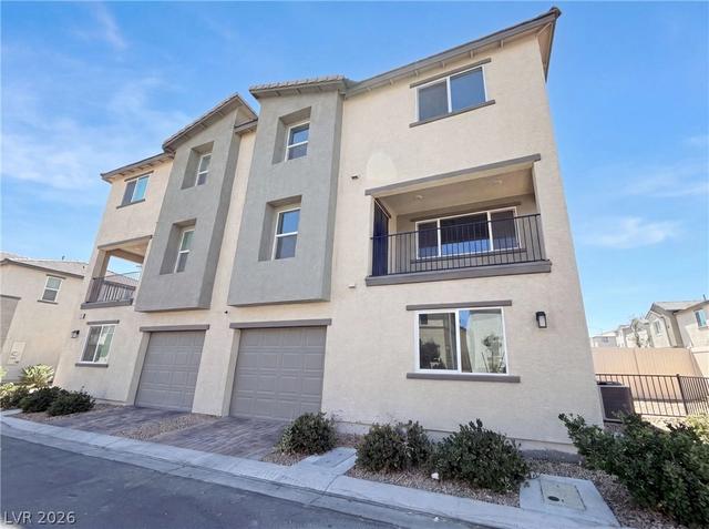 6929 Crimson Shadow St, North Las Vegas, NV 89086